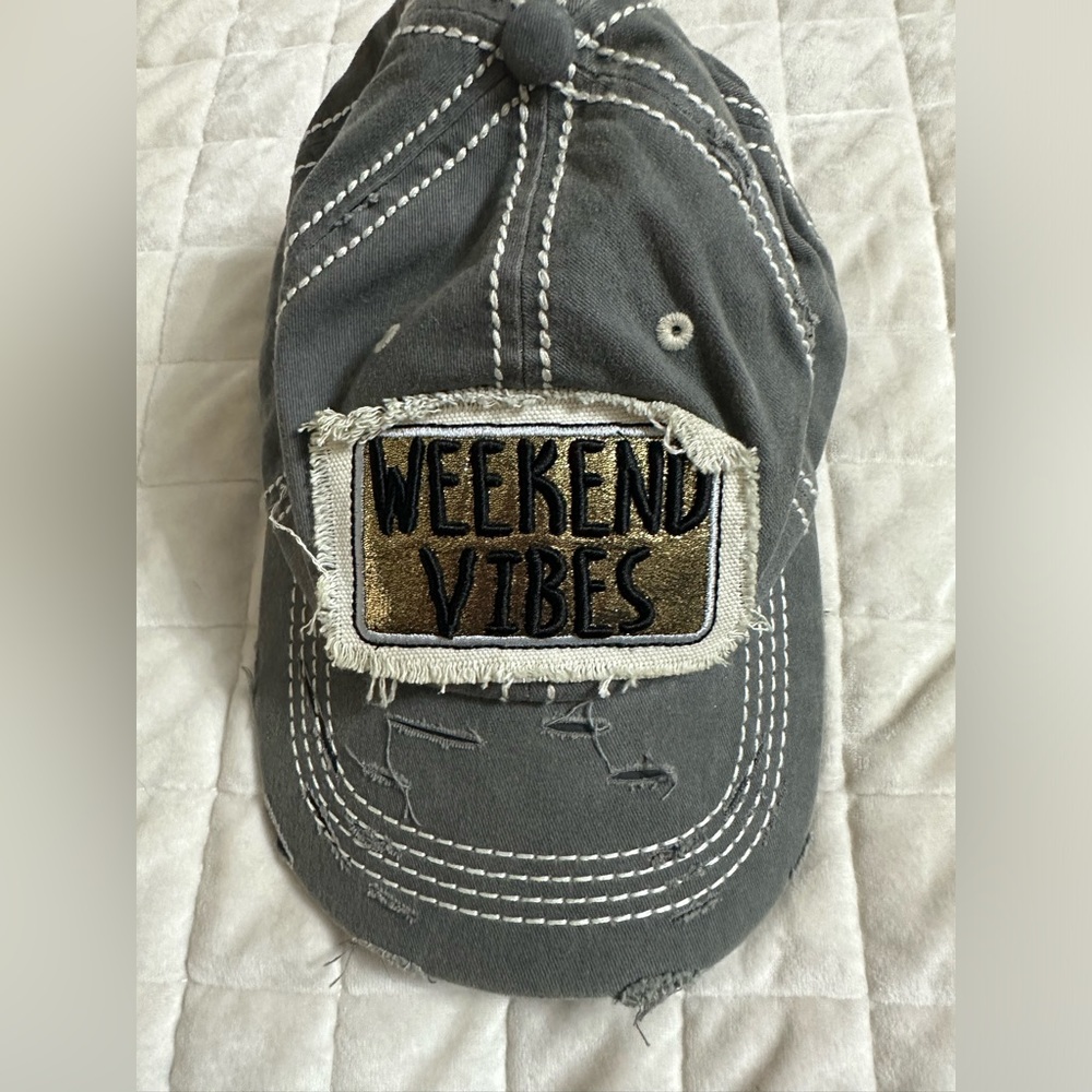 “Weekend Vibes” distressed gray cap